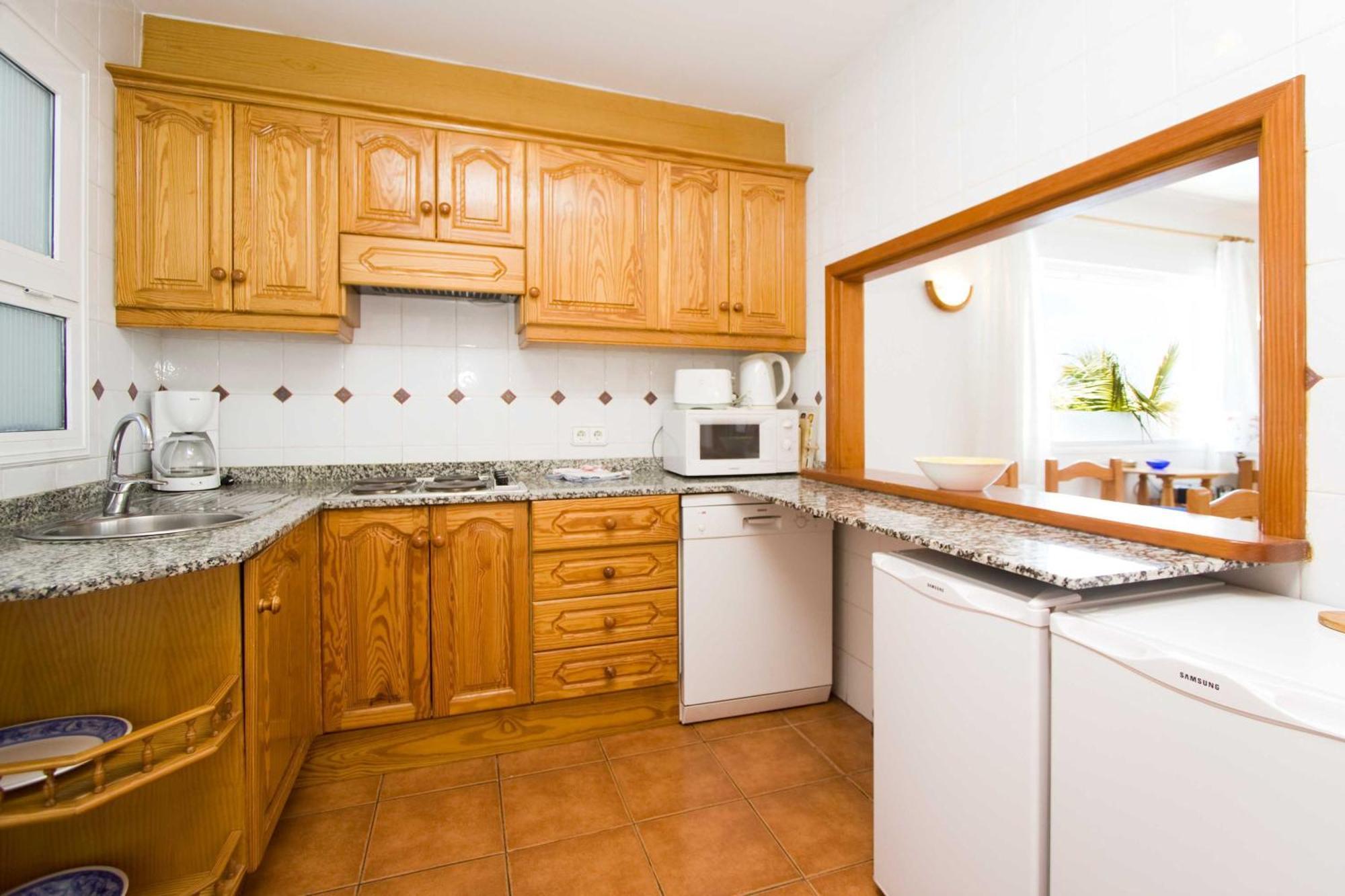 Lovely Los Mojones Villa Casa Jasmine Heated Pool Short Walk To Beach Puerto Del Carmen Puerto del Carmen  Exterior photo